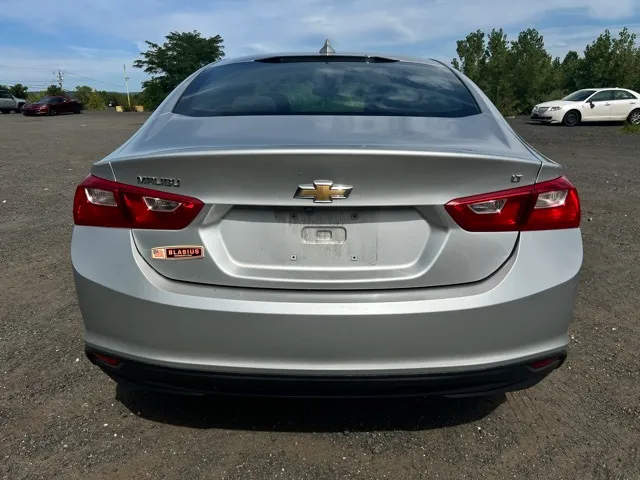 2016 Chevrolet Malibu - Image 6