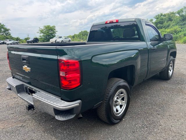 2015 Chevrolet Silverado 1500 view 5