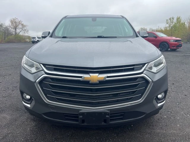 2019 Chevrolet Traverse view 2