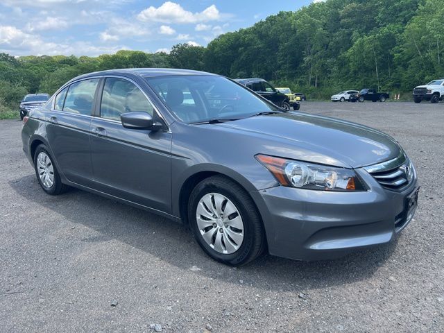 2012 Honda Accord view 3