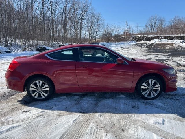 2011 Honda Accord view 4