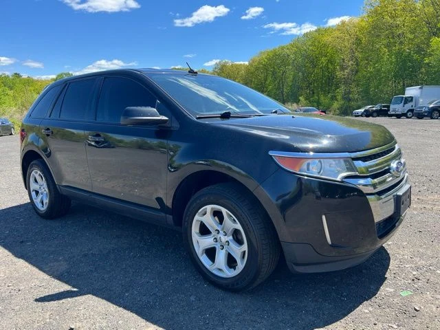 2014 Ford Edge view 3