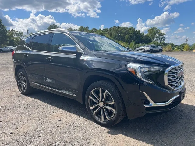 2018 GMC Terrain - Image 3
