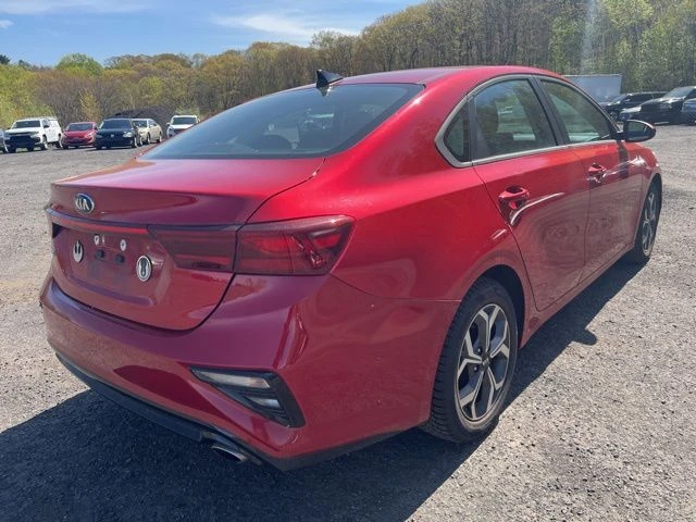 2021 Kia Forte view 5