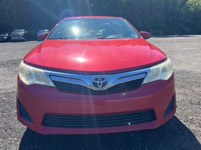 2012 Toyota Camry view 2