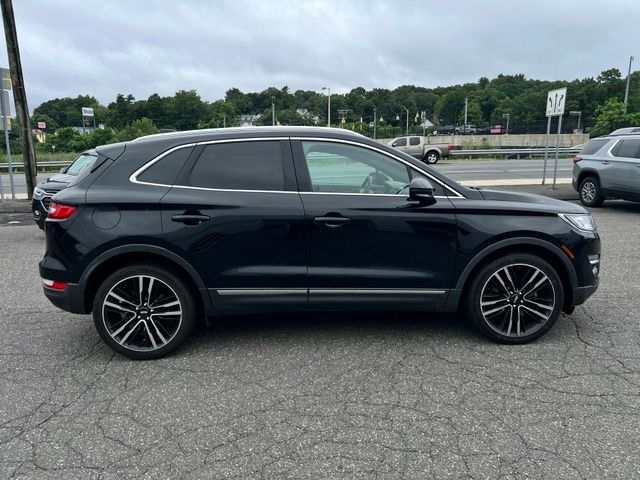 2017 Lincoln MKC view 4