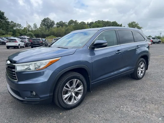 2015 Toyota Highlander 1