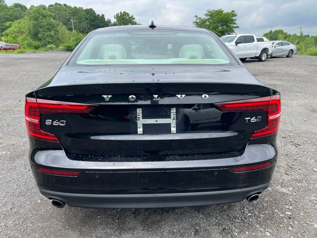 2020 Volvo S60 Momentum - Photo 6