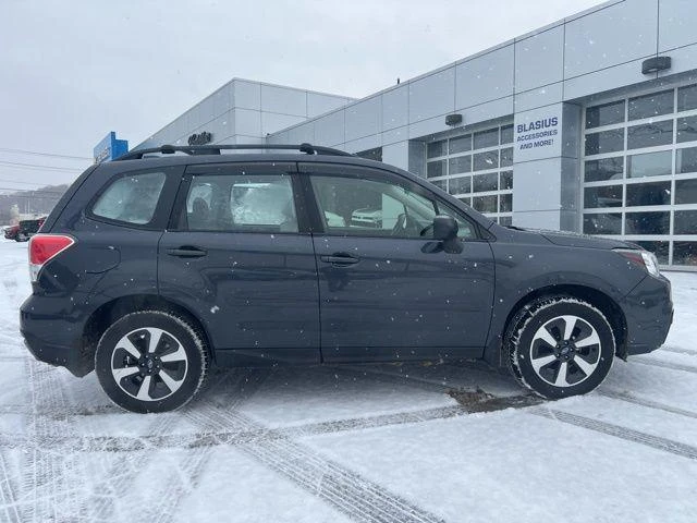2018 Subaru Forester view 4