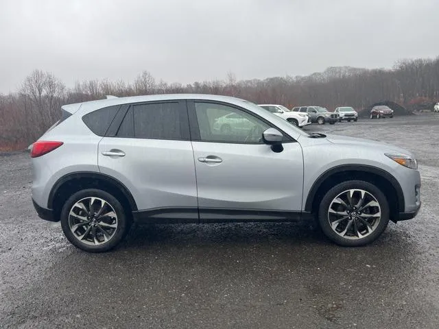 2016 Mazda CX-5 view 4