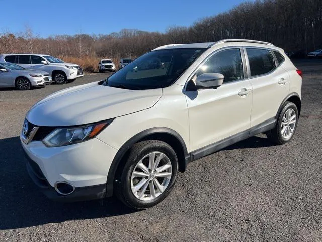 2017 Nissan Rogue Sport SV