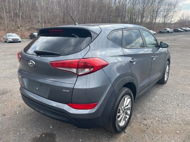 2018 Hyundai Tucson view 5