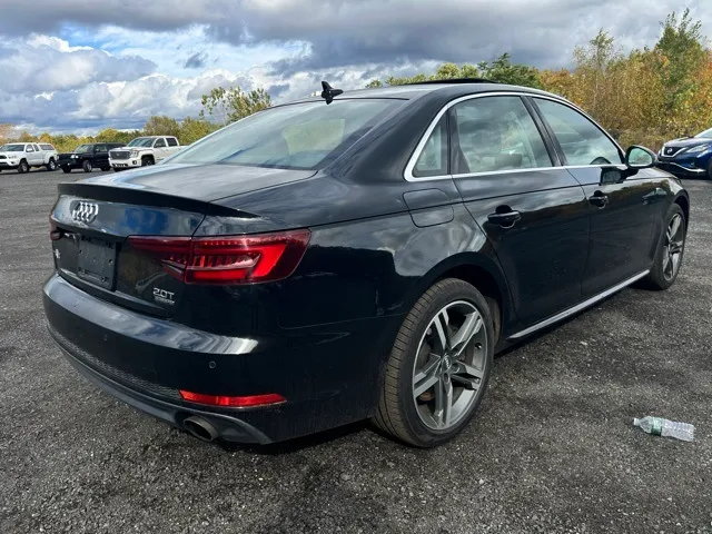 2018 Audi A4 view 5