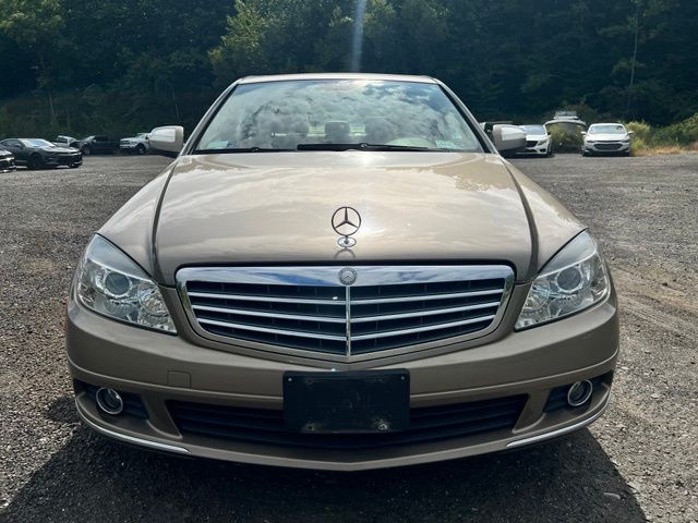 2008 Mercedes-Benz C-Class view 2