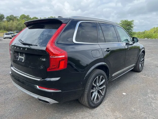 2017 Volvo XC90 - Image 5